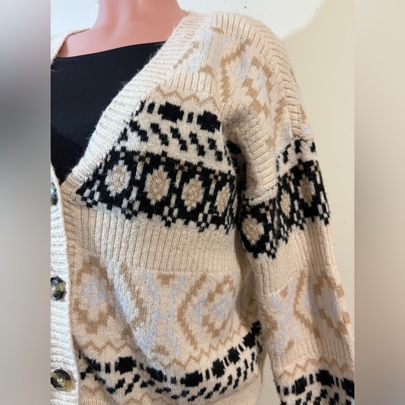 Maurices Cardigan medium Beige Black Southwestern Button-Up Deep V-Neck Sweater - Picture 5 of 8